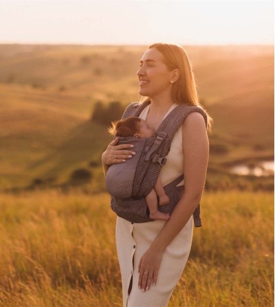 Mochila Portabebés One Love & Carry en Kaboo